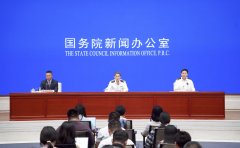 年中经济察看｜2025年中国外贸半年报：稳中有增